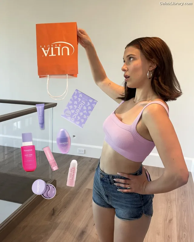 Millie Bobby Brown photo 11 of 4182
