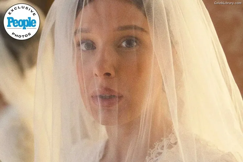 Millie Bobby Brown photo 20 of 4182