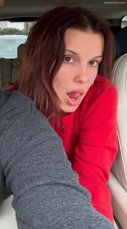 Millie Bobby Brown photo 11 of 4182