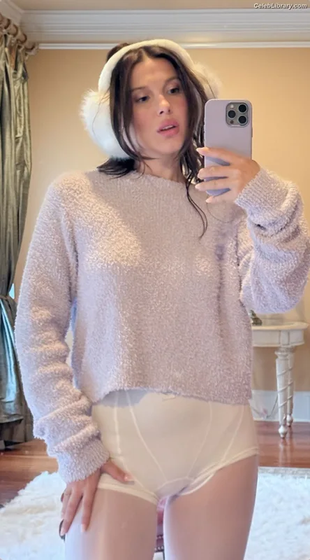 Millie Bobby Brown photo 21 of 4182