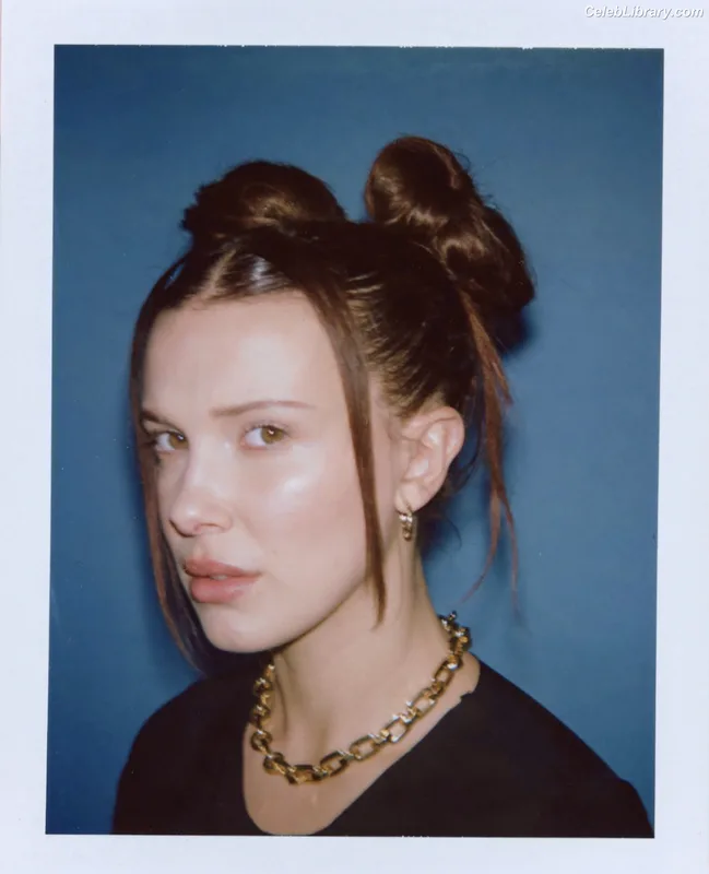 Millie Bobby Brown photo 21 of 4182