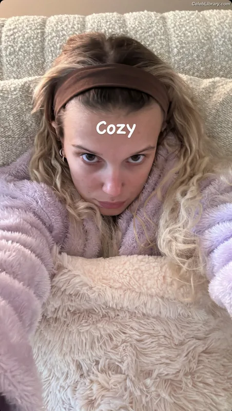 Millie Bobby Brown photo 18 of 4182