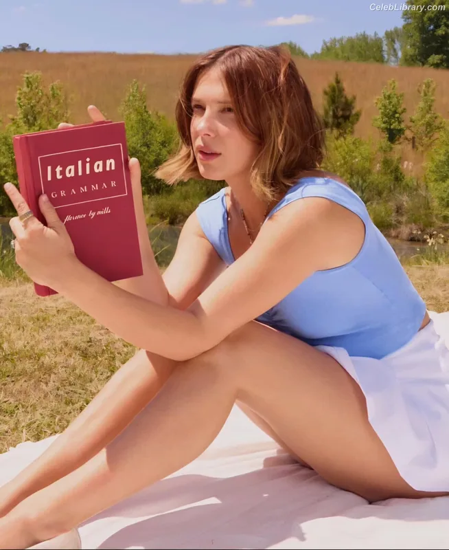 Millie Bobby Brown photo 16 of 4182