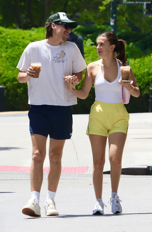 Millie Bobby Brown photo 16 of 4182