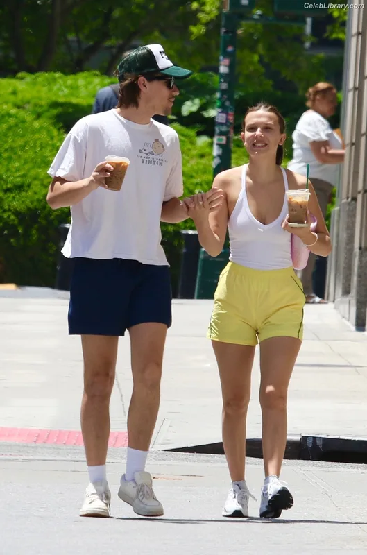 Millie Bobby Brown photo 18 of 4182