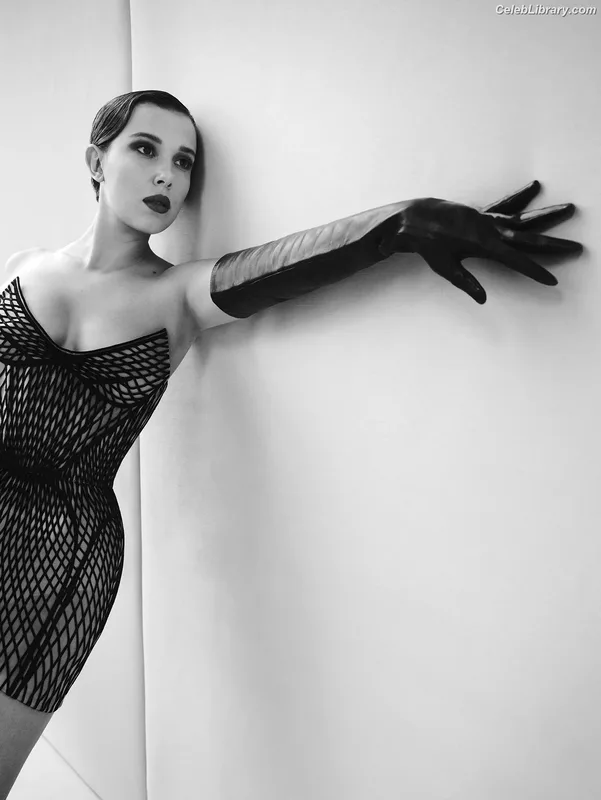 Millie Bobby Brown photo 9 of 4182