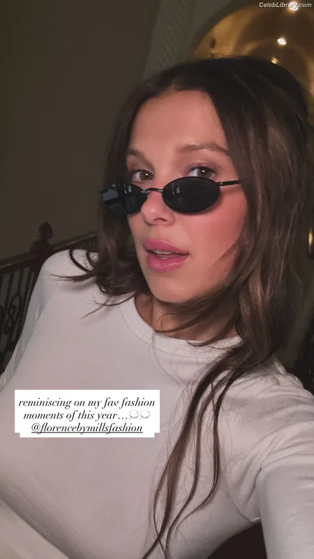 Millie Bobby Brown photo 3 of 4182
