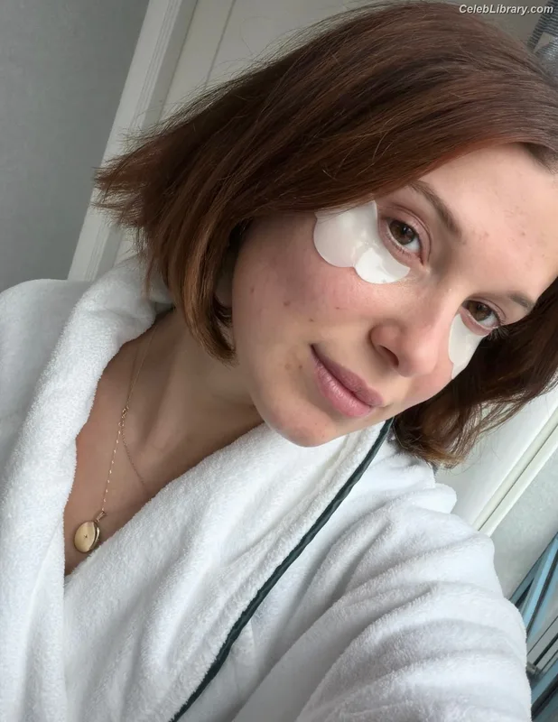 Millie Bobby Brown photo 9 of 4182