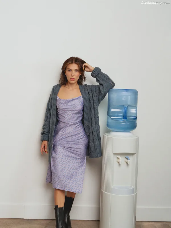 Millie Bobby Brown photo 9 of 4182