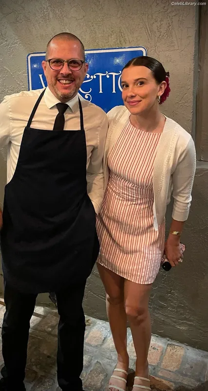 Millie Bobby Brown photo 18 of 4182
