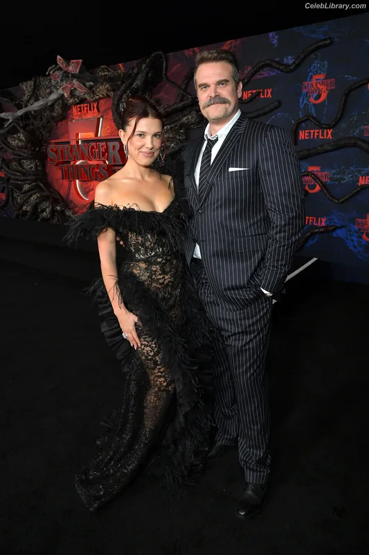 Millie Bobby Brown photo 12 of 4182