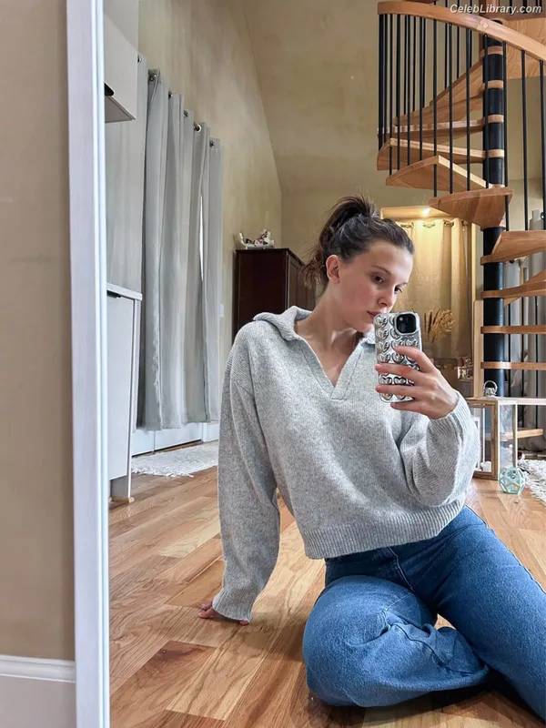 Millie Bobby Brown photo 23 of 4182