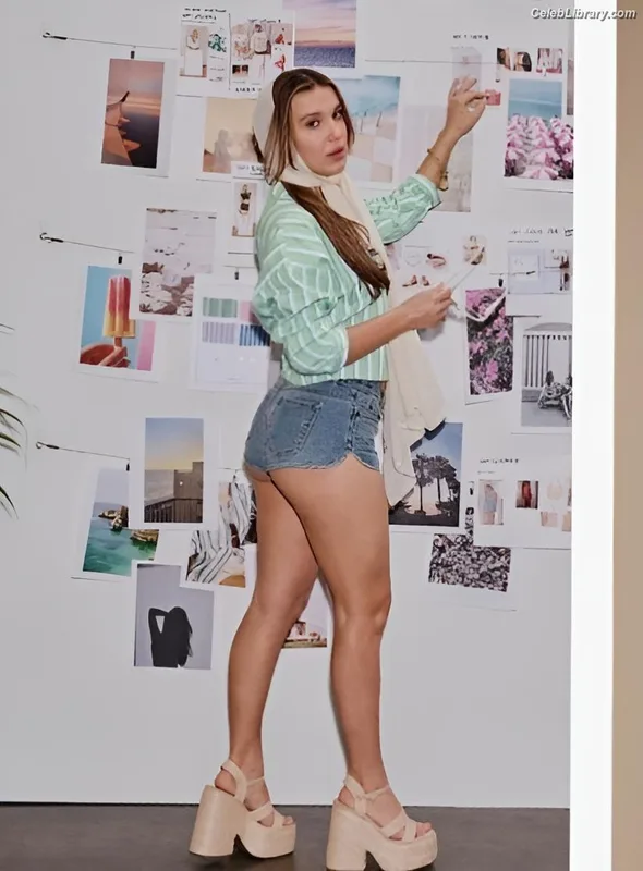 Millie Bobby Brown photo 11 of 4182
