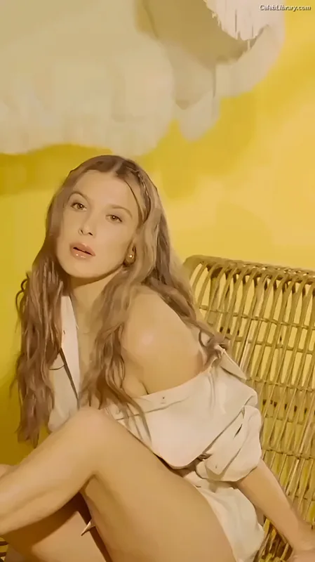 Millie Bobby Brown photo 13 of 4182