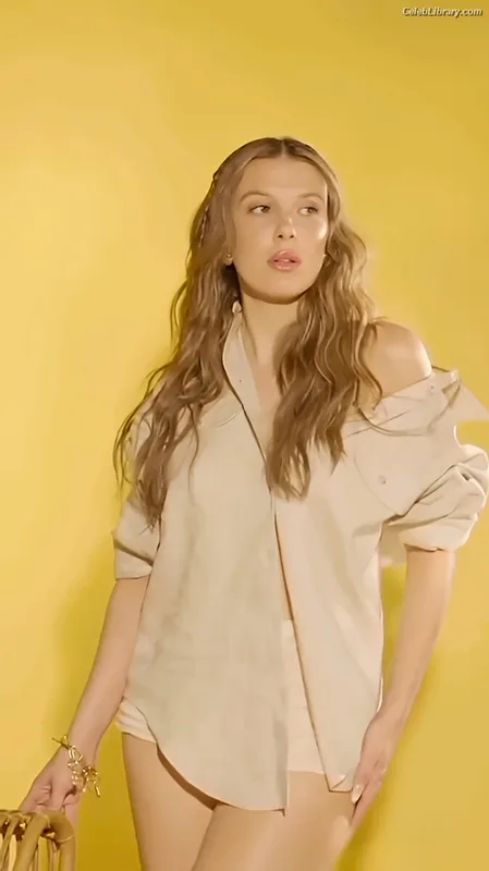 Millie Bobby Brown photo 17 of 4182