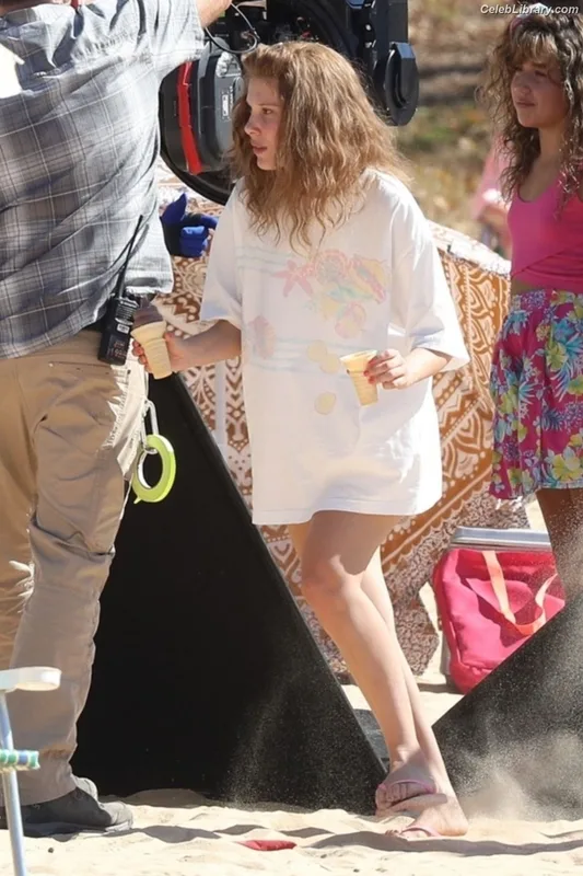Millie Bobby Brown photo 18 of 4182