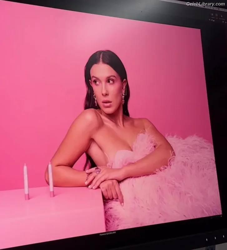 Millie Bobby Brown photo 13 of 4182
