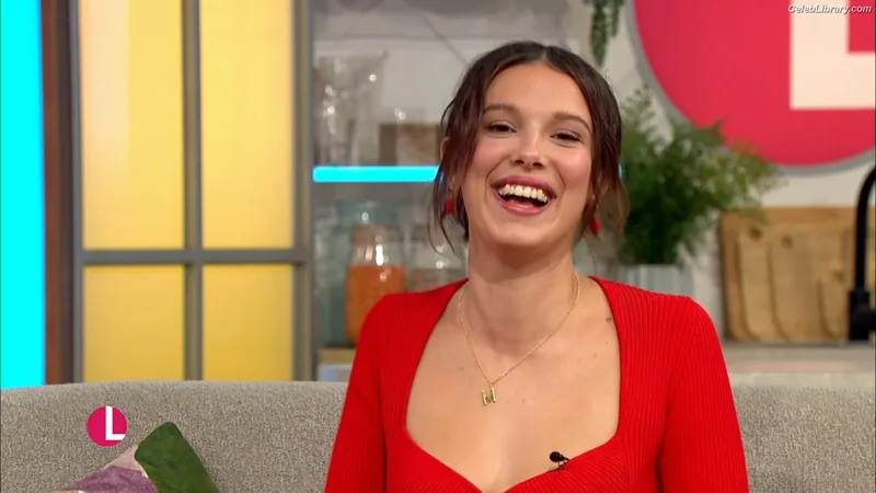 Millie Bobby Brown photo 10 of 4182
