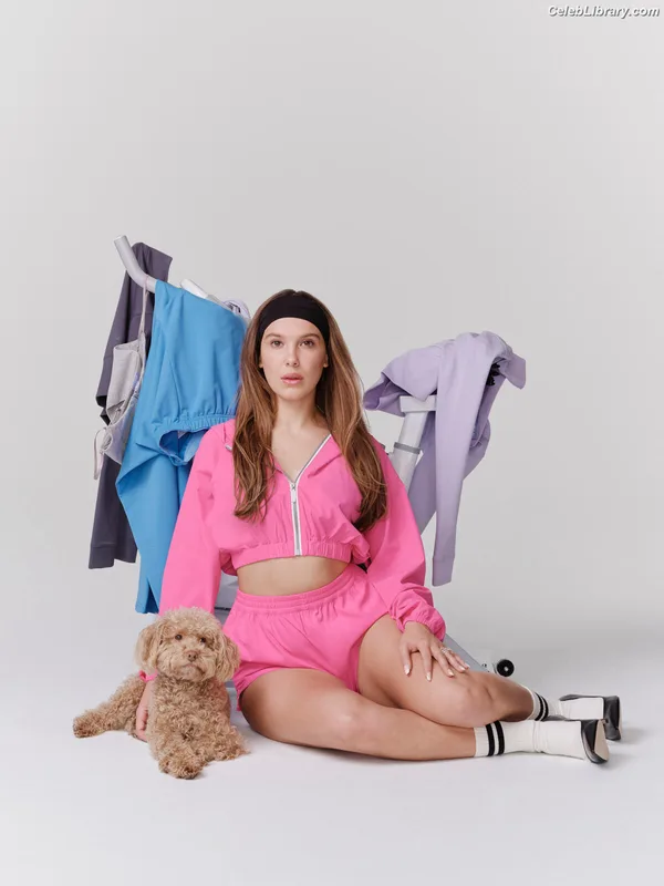 Millie Bobby Brown photo 24 of 4182