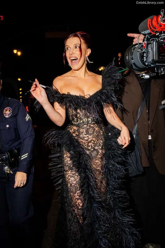 Millie Bobby Brown photo 14 of 4182