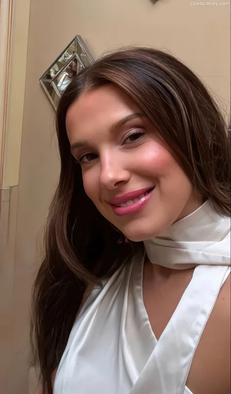 Millie Bobby Brown photo 6 of 4182