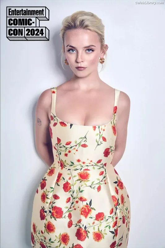 millie gibson photo 2 of 489