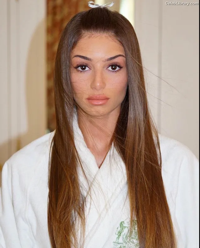 Mimi Keene photo 1 of 236
