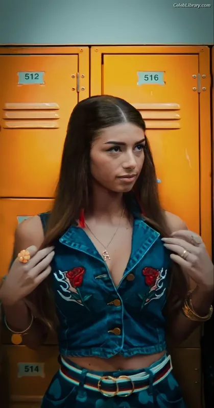 Mimi Keene photo 17 of 236