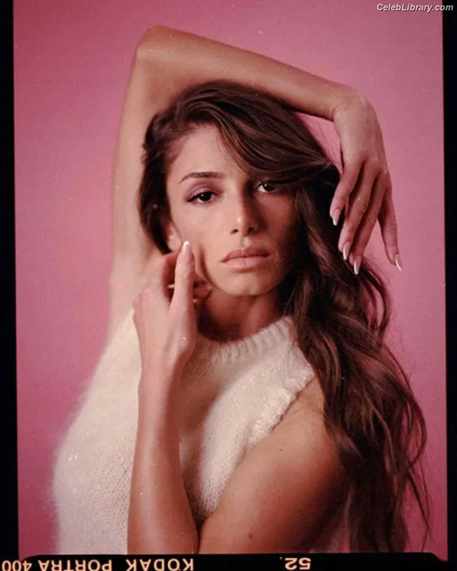 Mimi Keene photo 1 of 236