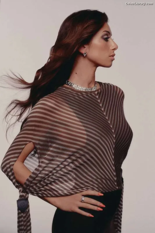 Mimi Keene photo 10 of 236