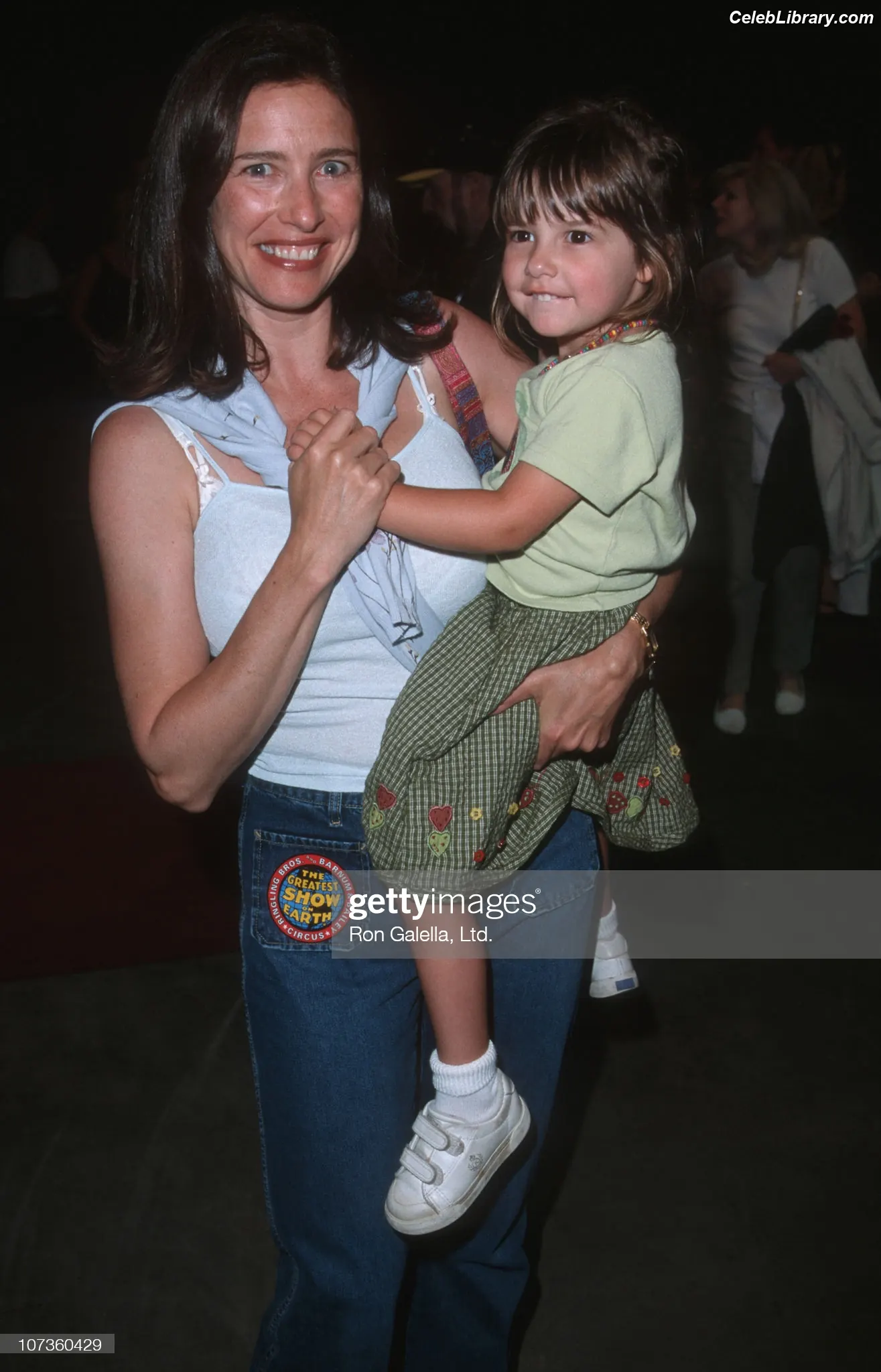 Mimi Rogers photo 11 of 106
