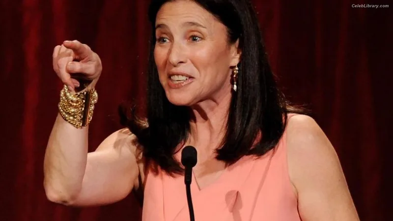 Mimi Rogers photo 16 of 107