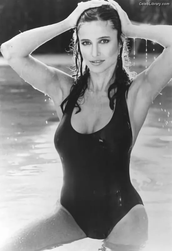Mimi Rogers photo 20 of 107