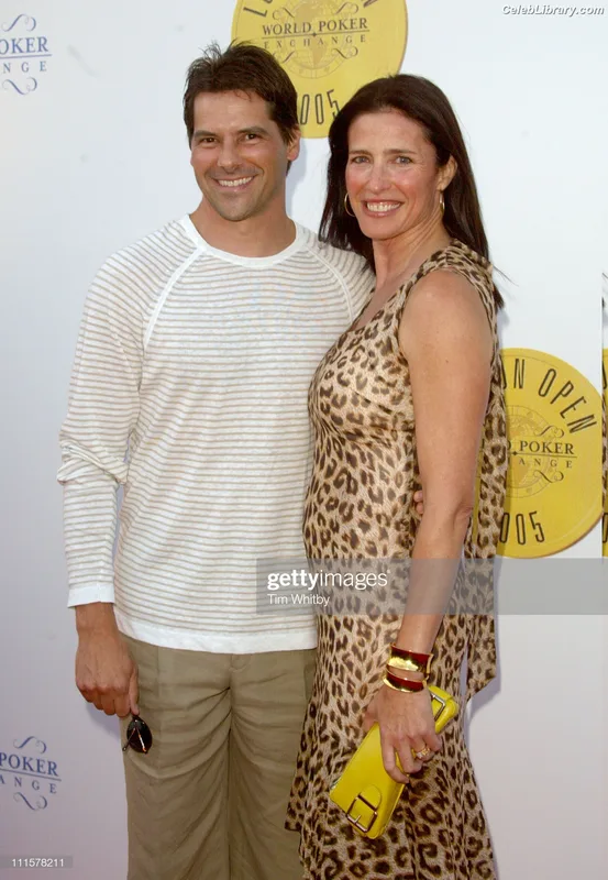 Mimi Rogers photo 14 of 107