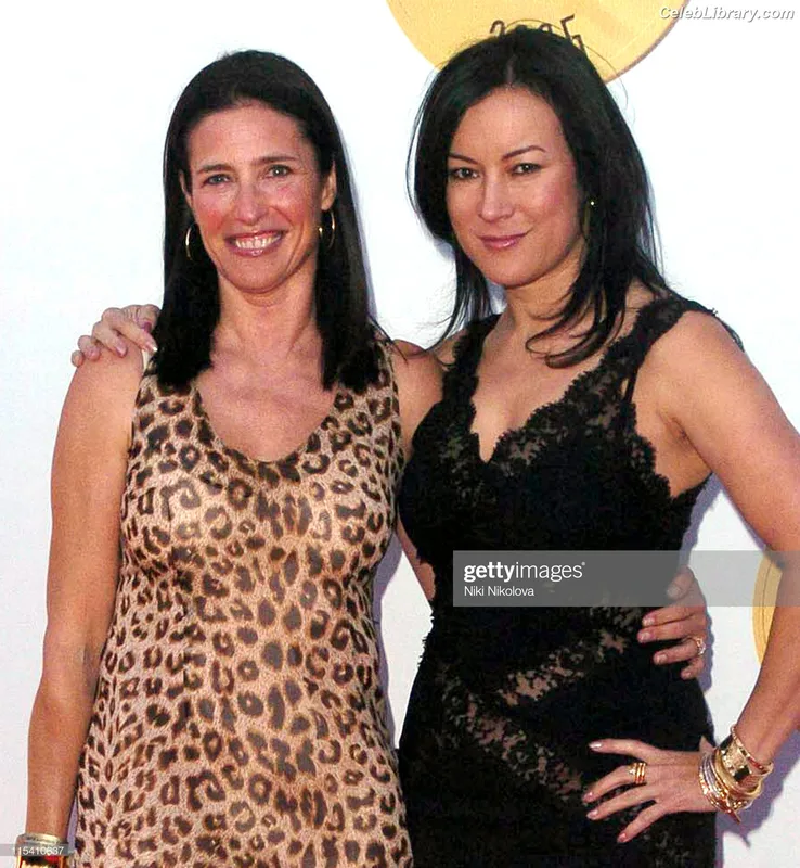 Mimi Rogers photo 18 of 107