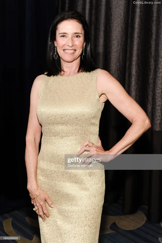 Mimi Rogers photo 23 of 107