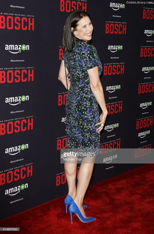 Mimi Rogers photo 3 of 107