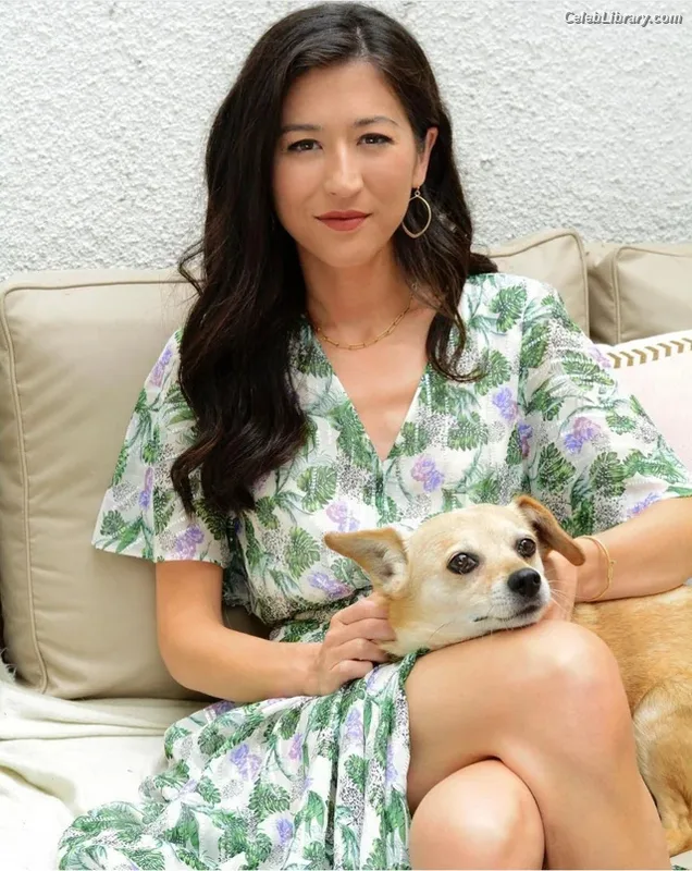 Mina Kimes photo 18 of 521