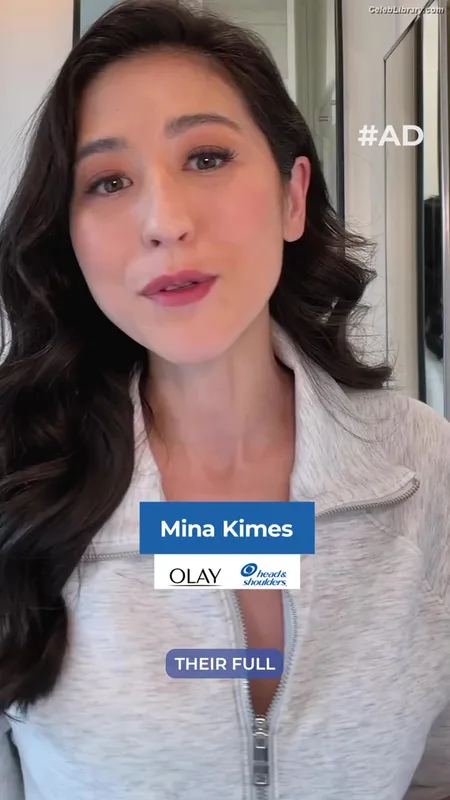 Mina Kimes photo 11 of 521