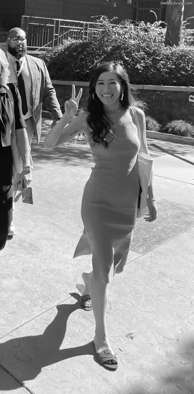 Mina Kimes photo 19 of 521