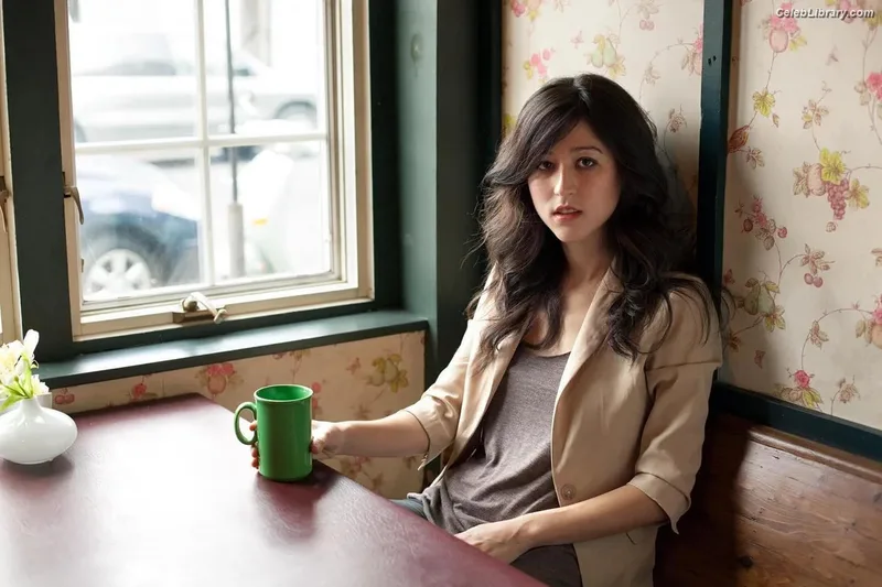 Mina Kimes photo 6 of 521