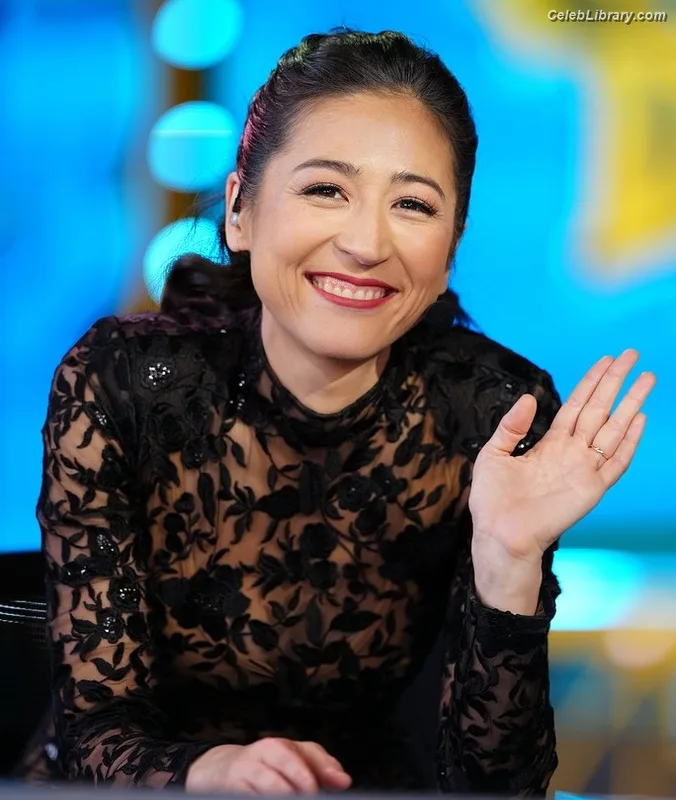 Mina Kimes photo 13 of 521