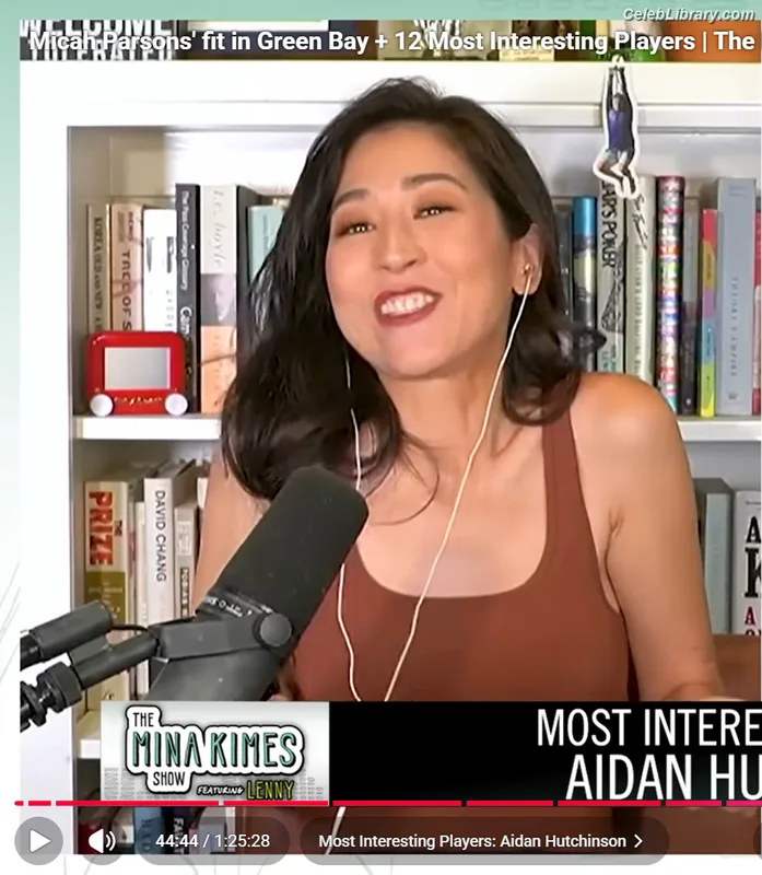 Mina Kimes photo 11 of 521