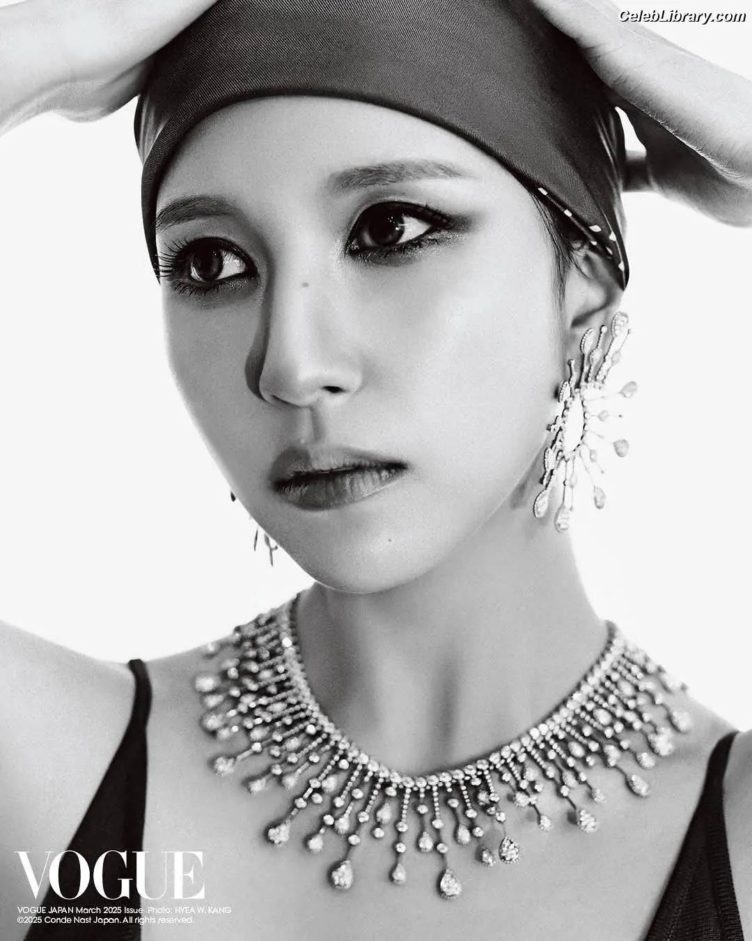 Mina Myoi (TWICE) photo 3 of 292