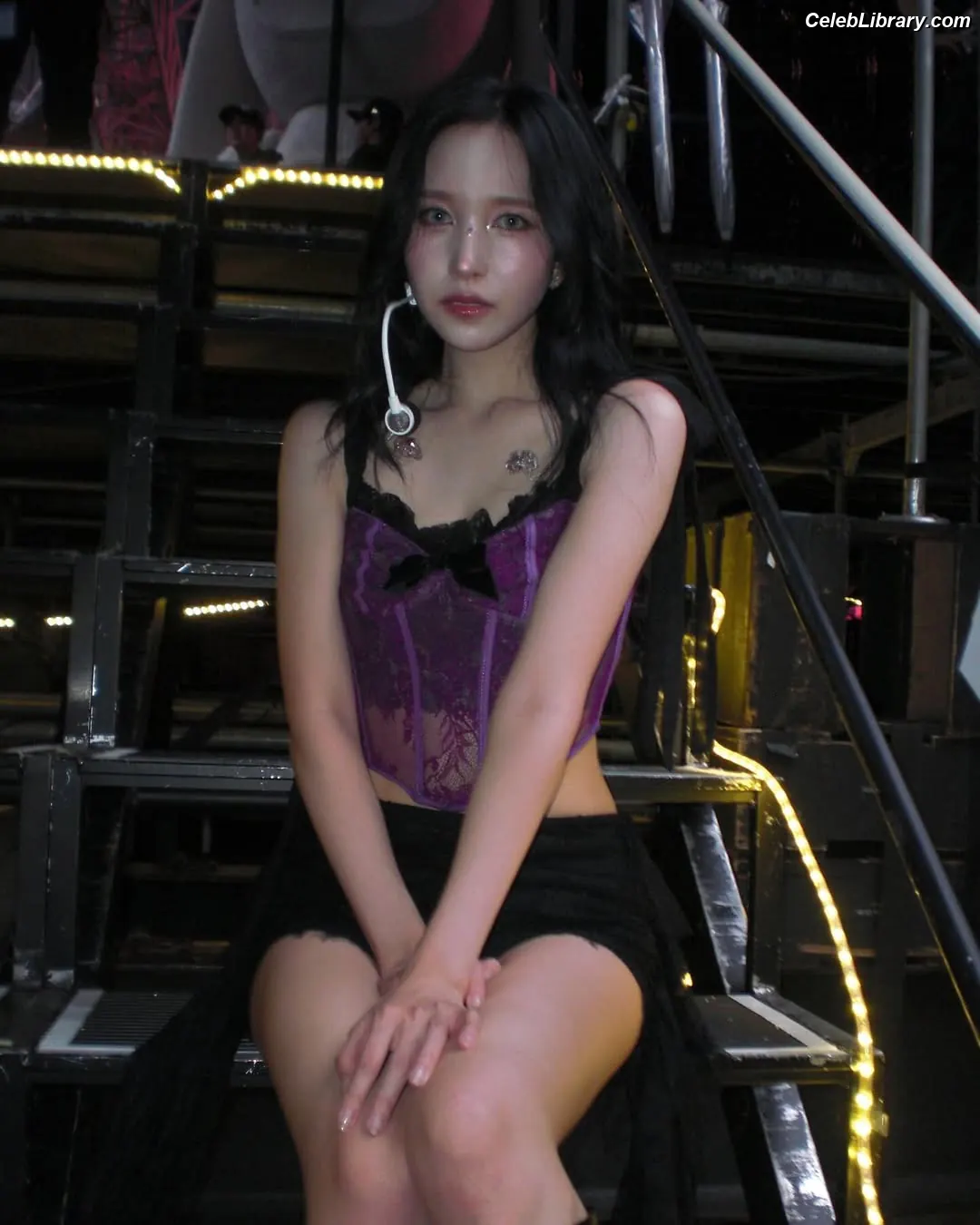 Mina Myoi (TWICE) photo 20 of 292