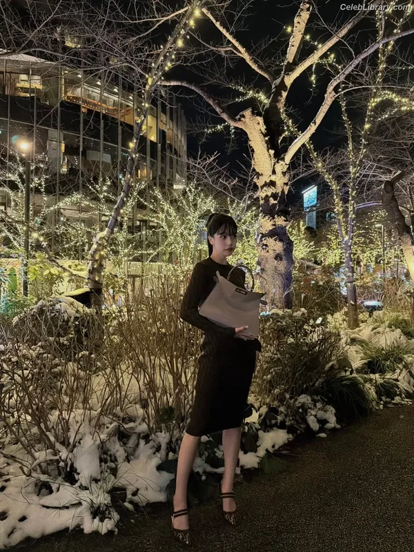 Mina Myoi (TWICE) photo 18 of 293