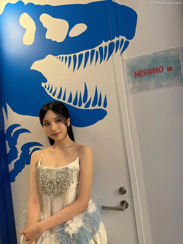 Mina Myoi (TWICE) photo 15 of 293