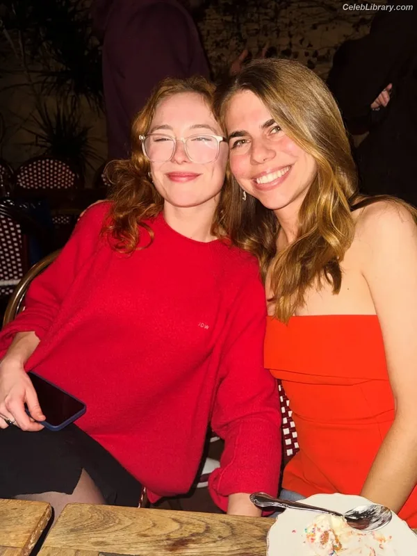 Mina Sundwall photo 23 of 87