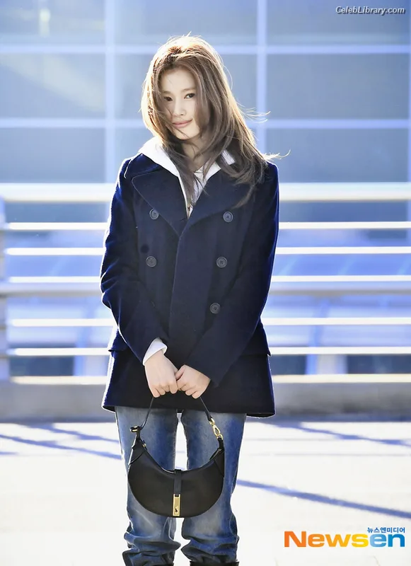 Minatozaki Sana (TWICE) photo 6 of 1069