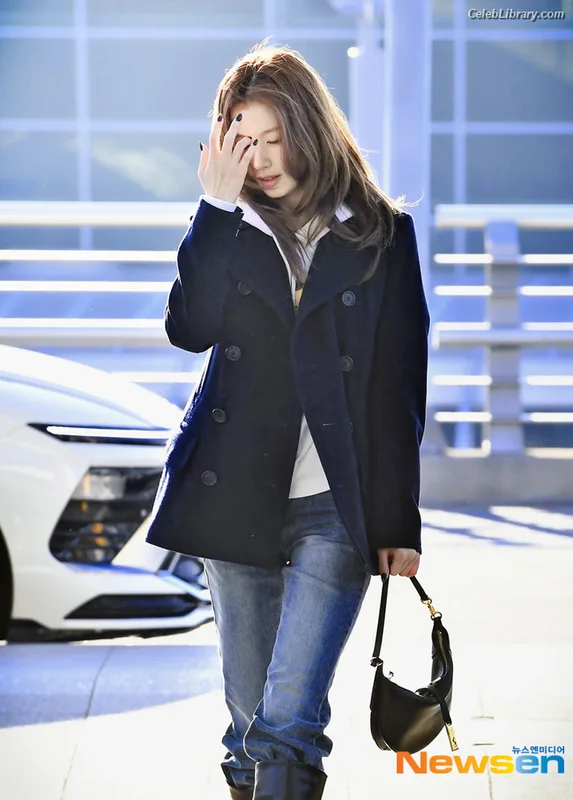 Minatozaki Sana (TWICE) photo 8 of 1069